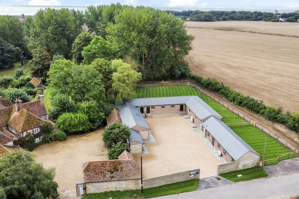 Kents Barns, Climping