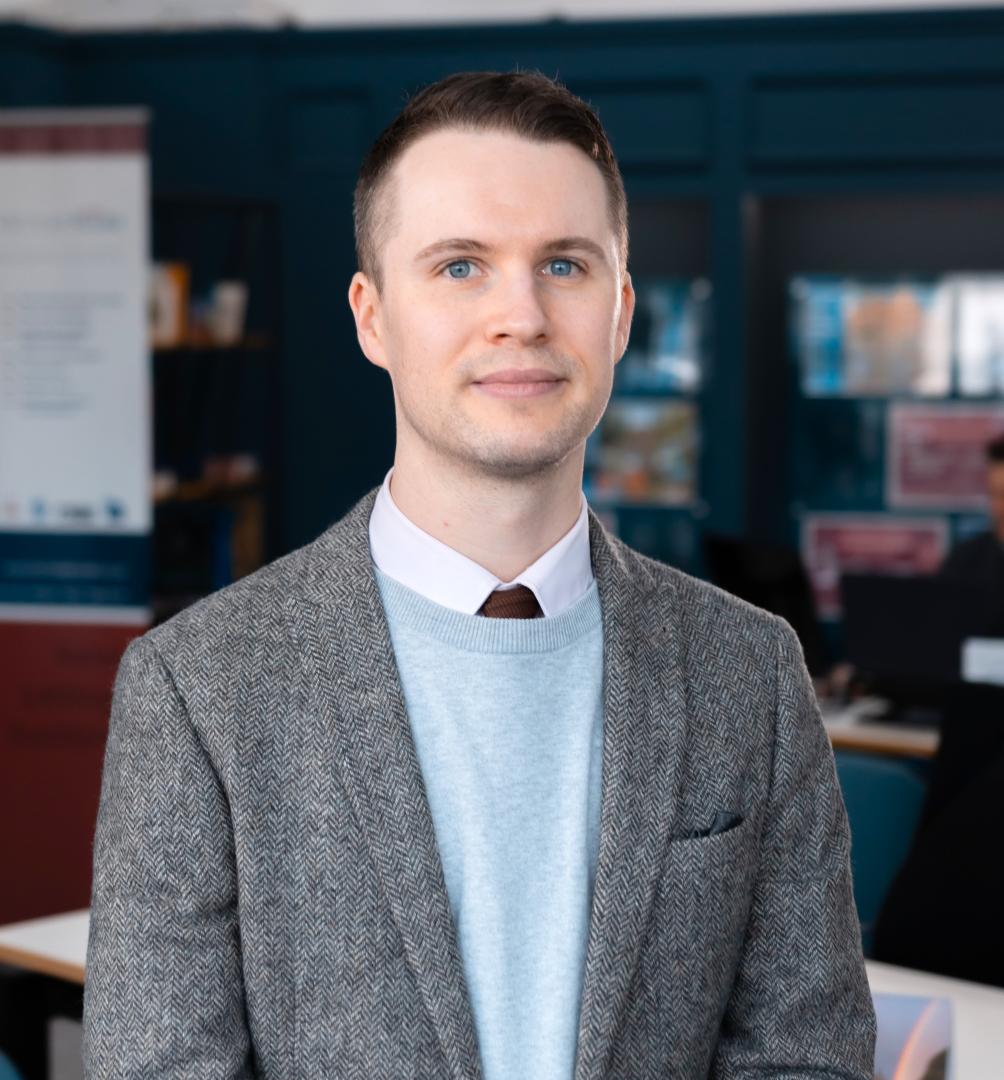 Property brought to market by Michael Ditchburn