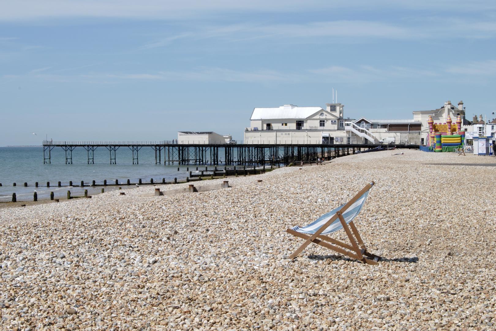 Area Guide covering Bognor Regis, Chichester, Aldwick & Lavant White