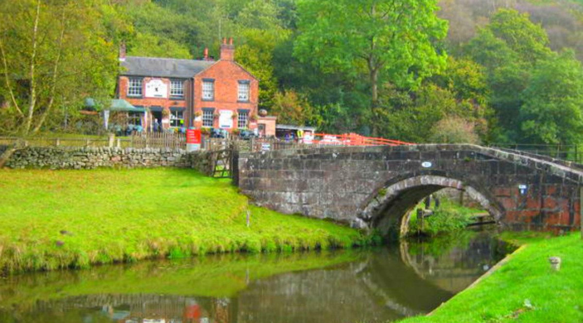 The Cauldon Canal in Hanley